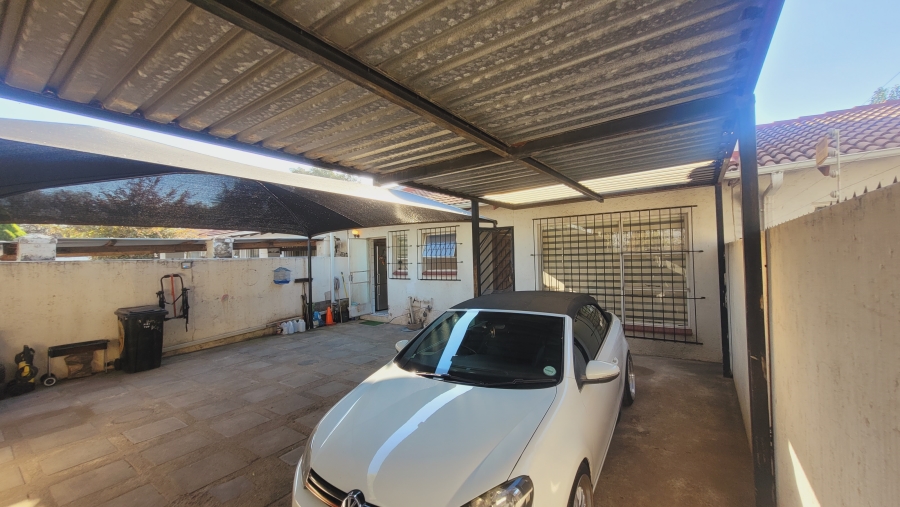 2 Bedroom Property for Sale in Kibler Park Gauteng