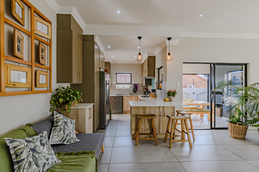 3 Bedroom Property for Sale in Magalieskruin Gauteng