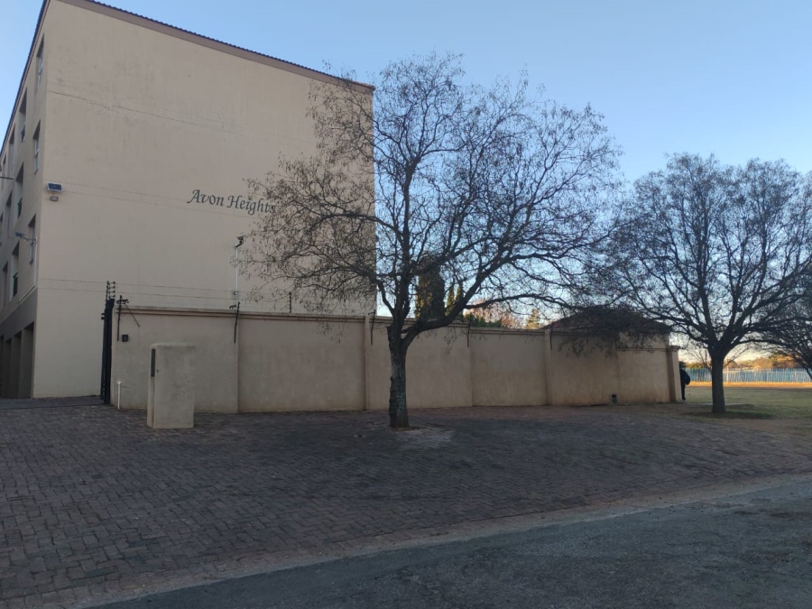 2 Bedroom Property for Sale in Three Rivers Proper Gauteng