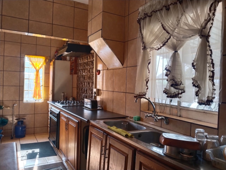 2 Bedroom Property for Sale in Rothdene Gauteng