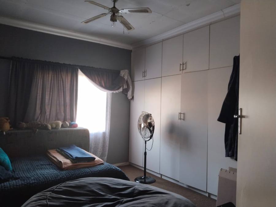 2 Bedroom Property for Sale in Rothdene Gauteng