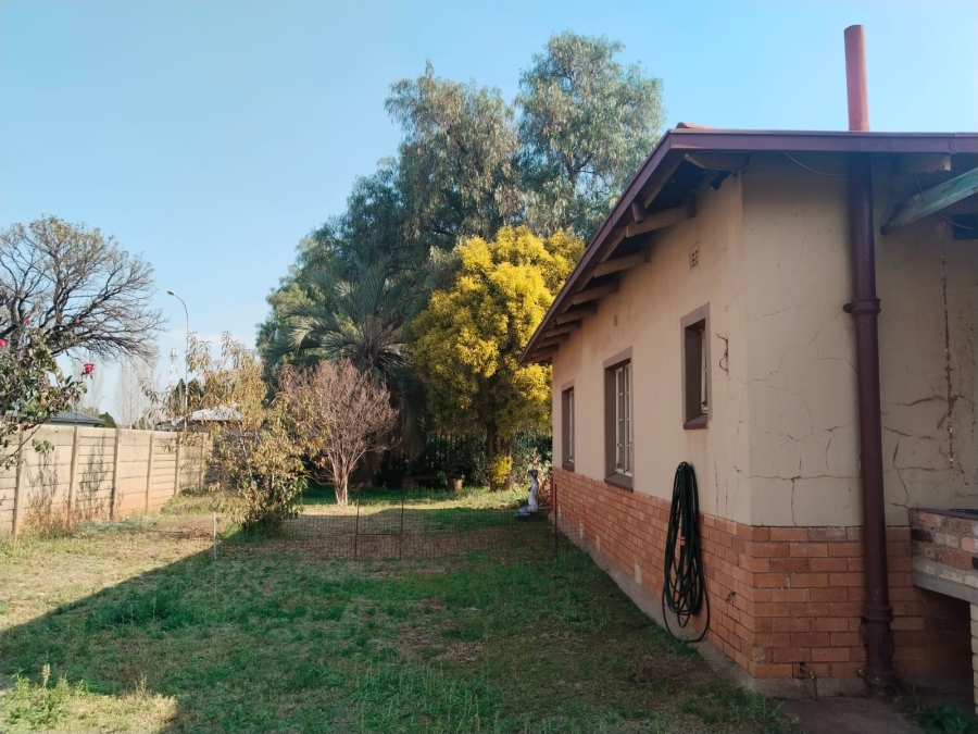 2 Bedroom Property for Sale in Rothdene Gauteng