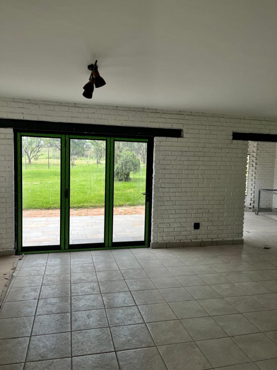 3 Bedroom Property for Sale in Leeuwfontein Gauteng