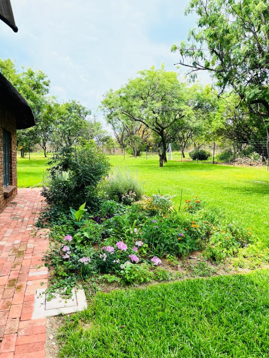 3 Bedroom Property for Sale in Leeuwfontein Gauteng