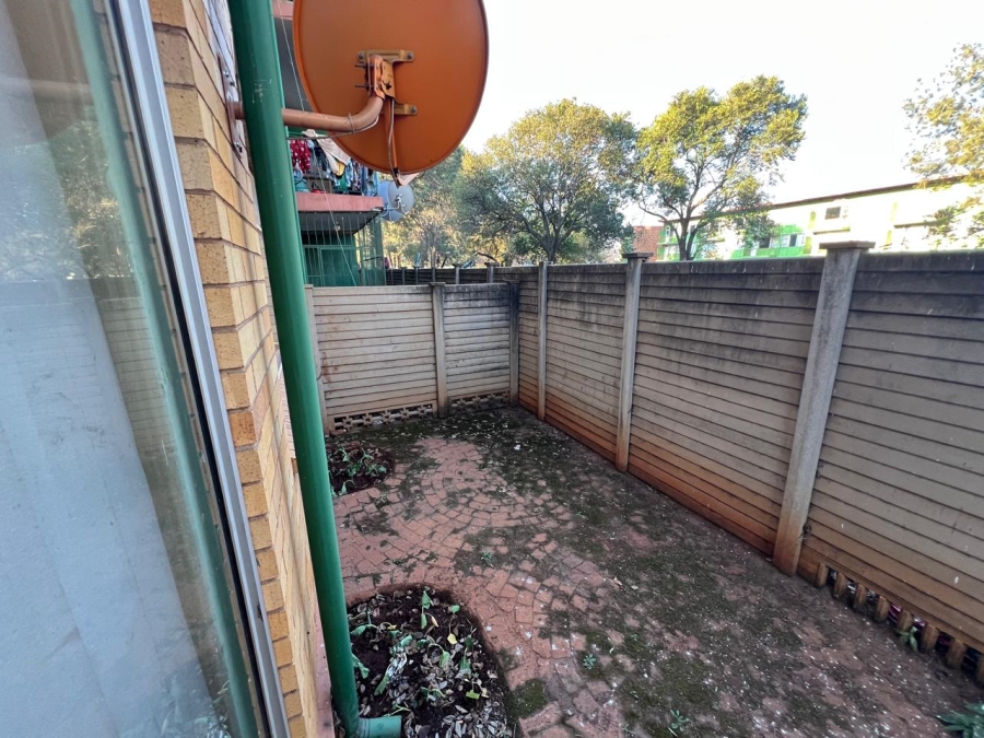 1 Bedroom Property for Sale in Vanderbijlpark CW 1 Gauteng