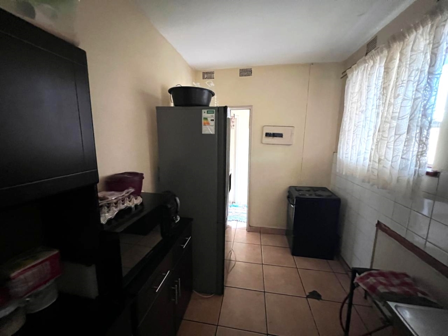 1 Bedroom Property for Sale in Vanderbijlpark CW 1 Gauteng