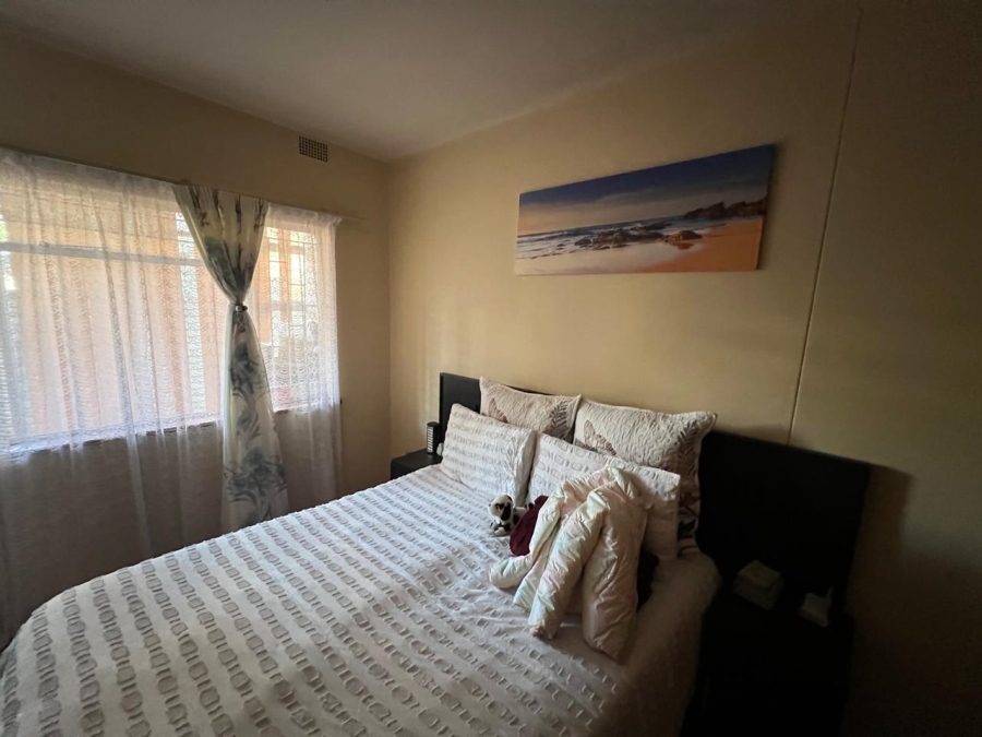 1 Bedroom Property for Sale in Vanderbijlpark CW 1 Gauteng