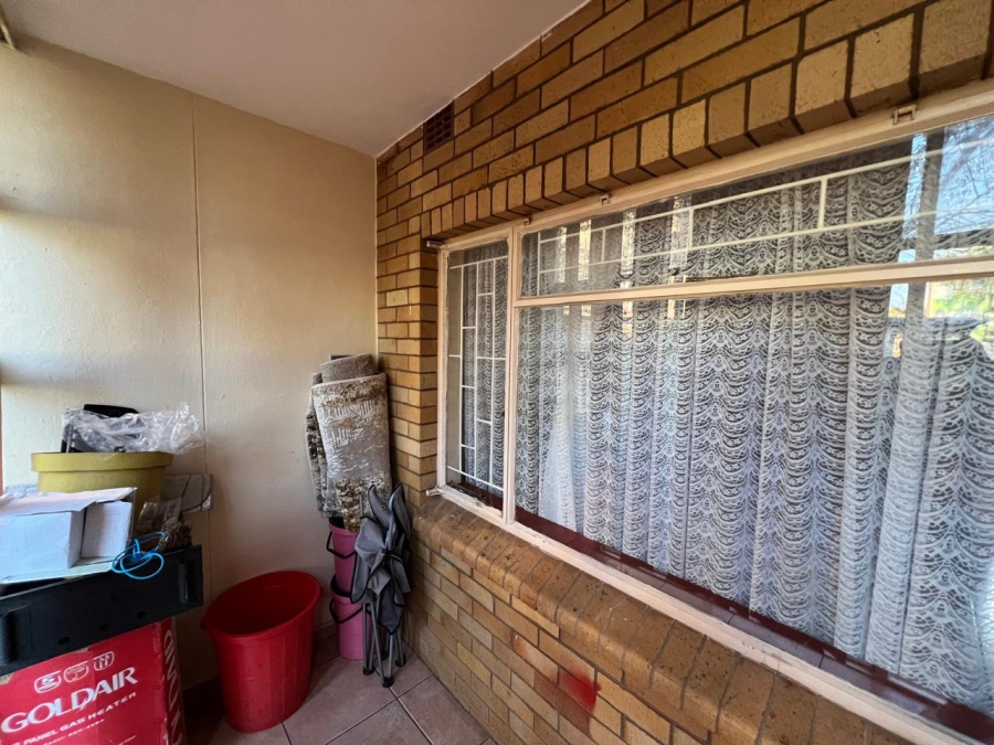 1 Bedroom Property for Sale in Vanderbijlpark CW 1 Gauteng