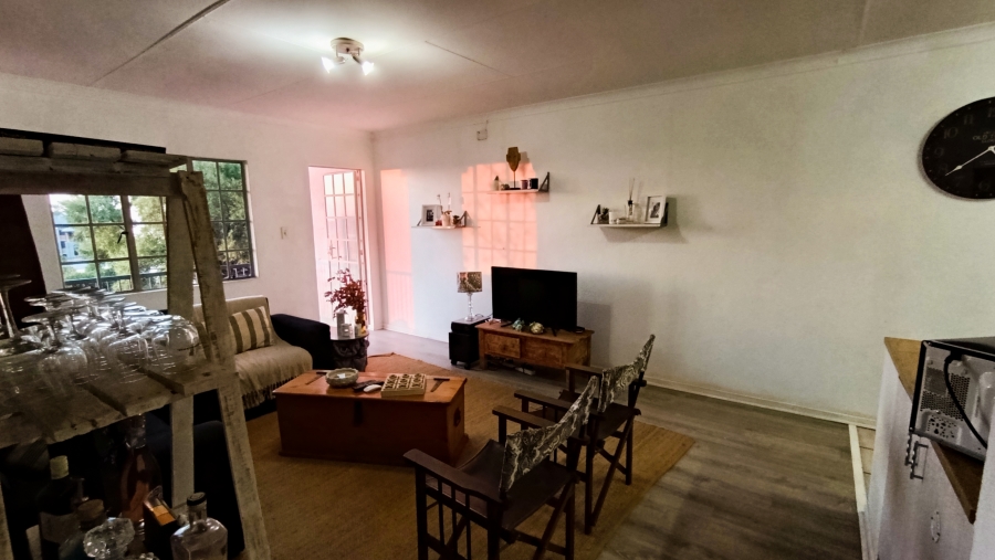 To Let 2 Bedroom Property for Rent in Rietvalleirand Gauteng