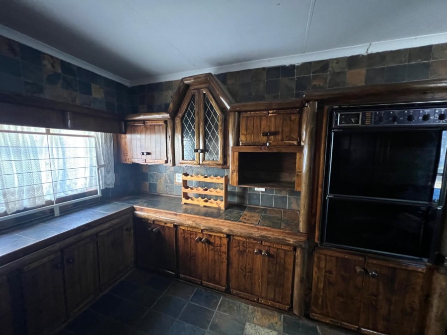3 Bedroom Property for Sale in Mooilande Gauteng