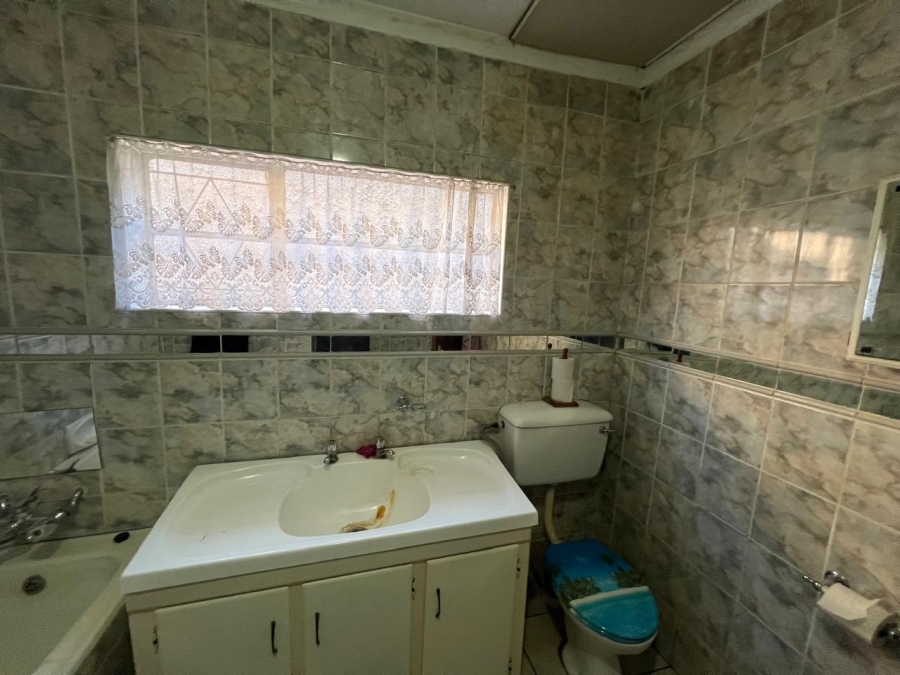 3 Bedroom Property for Sale in Mooilande Gauteng