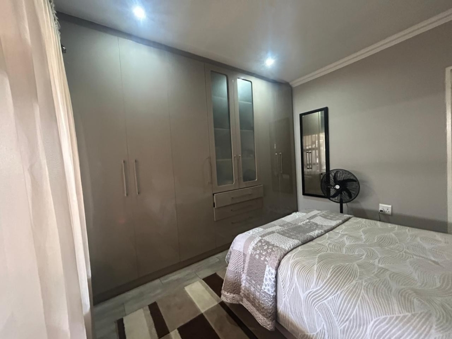 3 Bedroom Property for Sale in Roshnee Gauteng