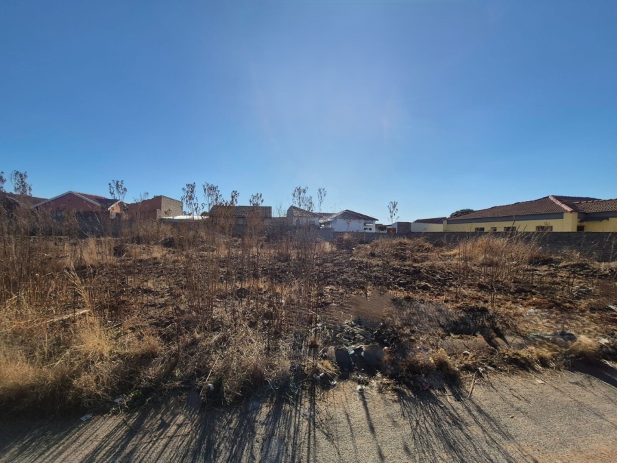 0 Bedroom Property for Sale in Unitas Park Gauteng
