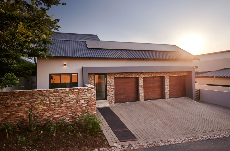 4 Bedroom Property for Sale in Waterfall Country Village Gauteng