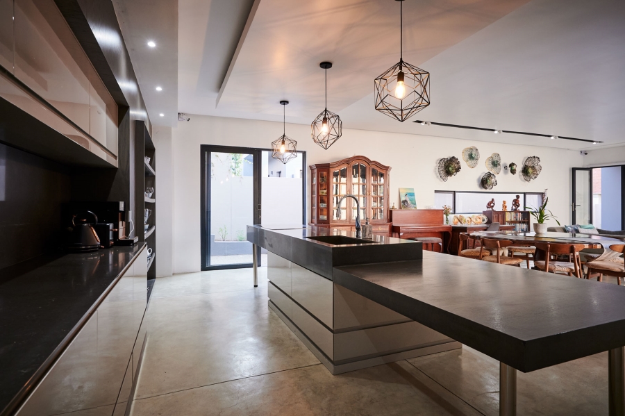 4 Bedroom Property for Sale in Waterfall Country Village Gauteng