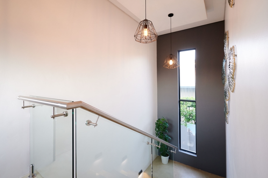 4 Bedroom Property for Sale in Waterfall Country Village Gauteng