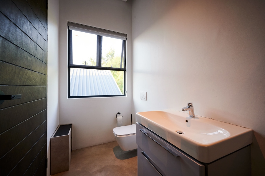 4 Bedroom Property for Sale in Waterfall Country Village Gauteng