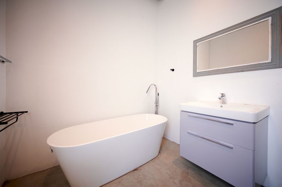 4 Bedroom Property for Sale in Waterfall Country Village Gauteng