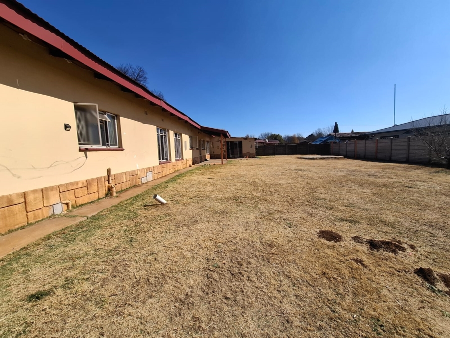 4 Bedroom Property for Sale in Meyerton Central Gauteng
