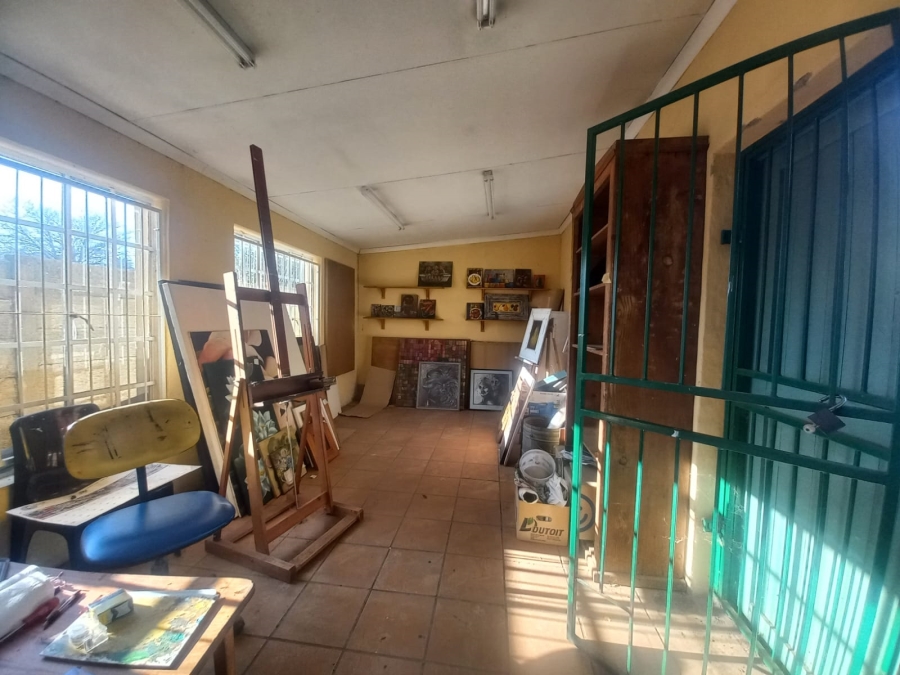 4 Bedroom Property for Sale in Rensburg Gauteng