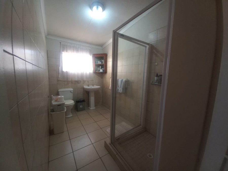 4 Bedroom Property for Sale in Rensburg Gauteng