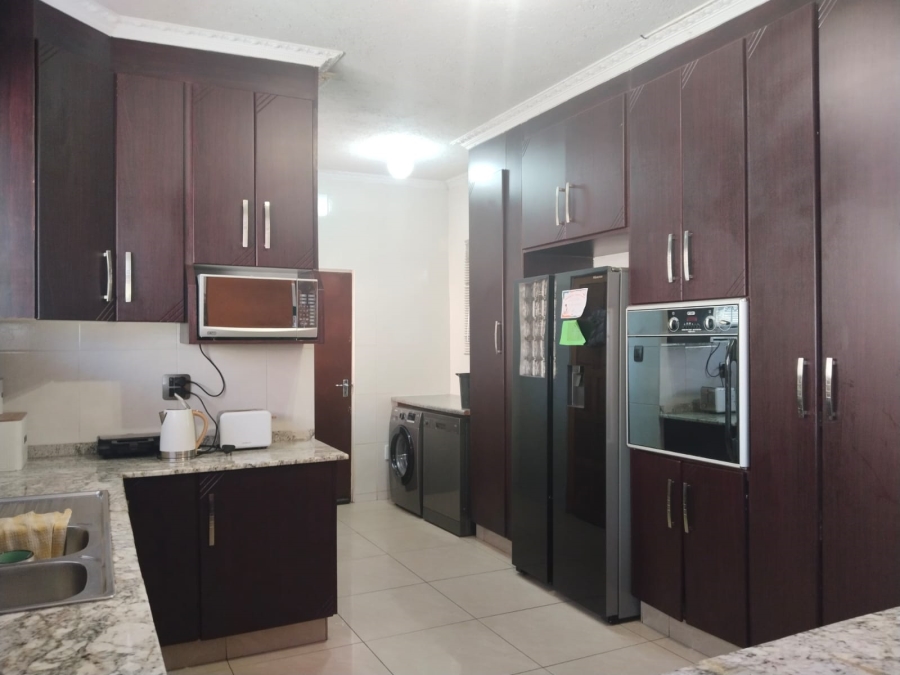 3 Bedroom Property for Sale in Kookrus Gauteng