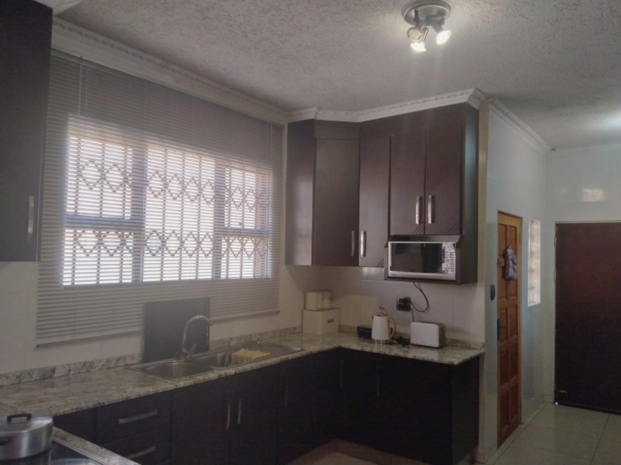 3 Bedroom Property for Sale in Kookrus Gauteng