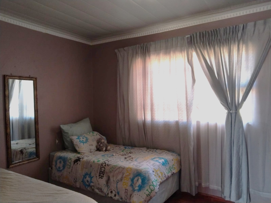 3 Bedroom Property for Sale in Kookrus Gauteng