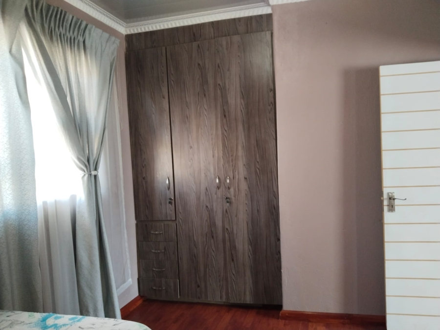3 Bedroom Property for Sale in Kookrus Gauteng