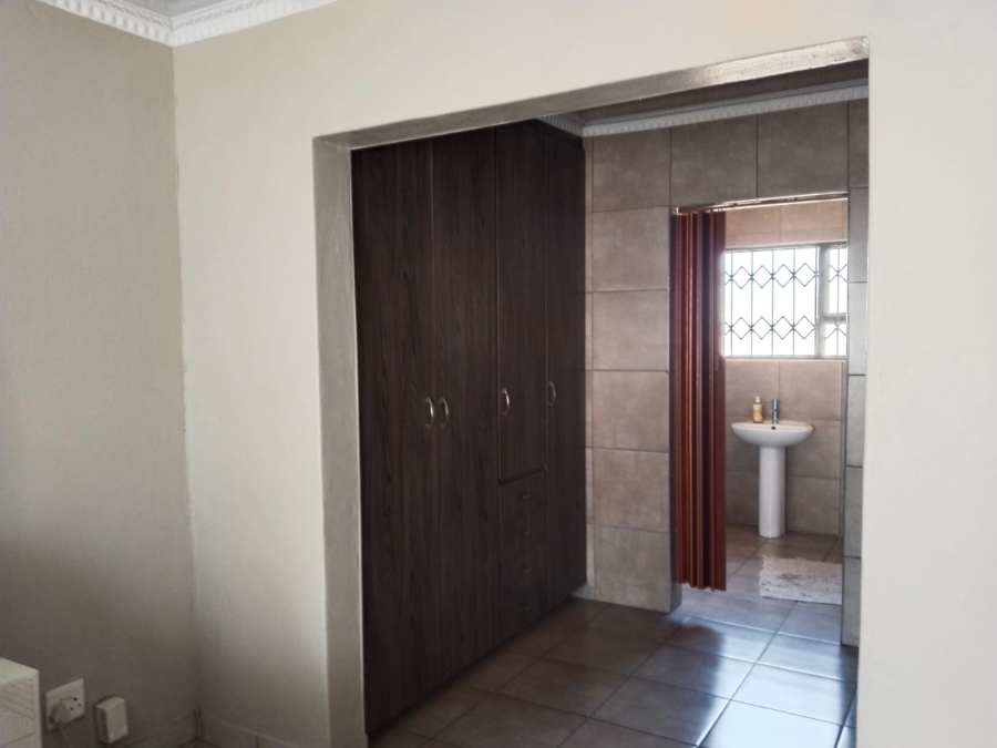 3 Bedroom Property for Sale in Kookrus Gauteng