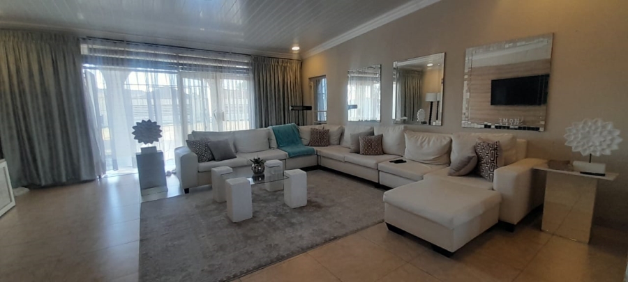 To Let 1 Bedroom Property for Rent in De Deur Gauteng