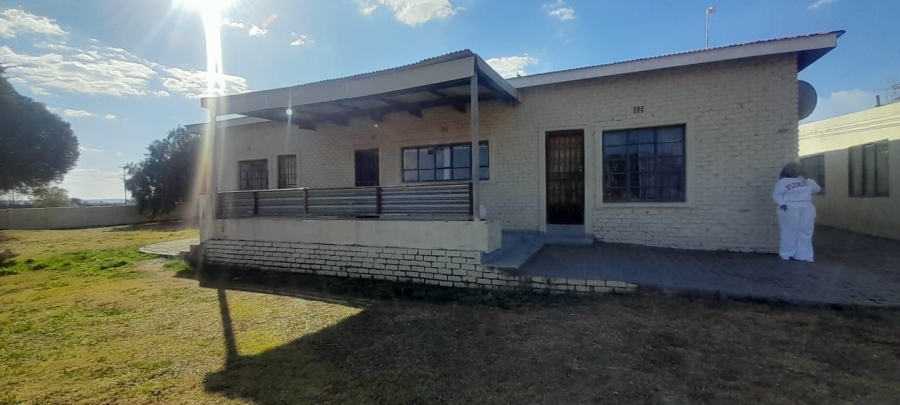 To Let 1 Bedroom Property for Rent in De Deur Gauteng