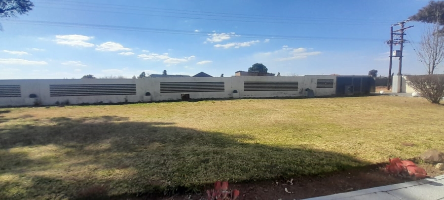 To Let 1 Bedroom Property for Rent in De Deur Gauteng