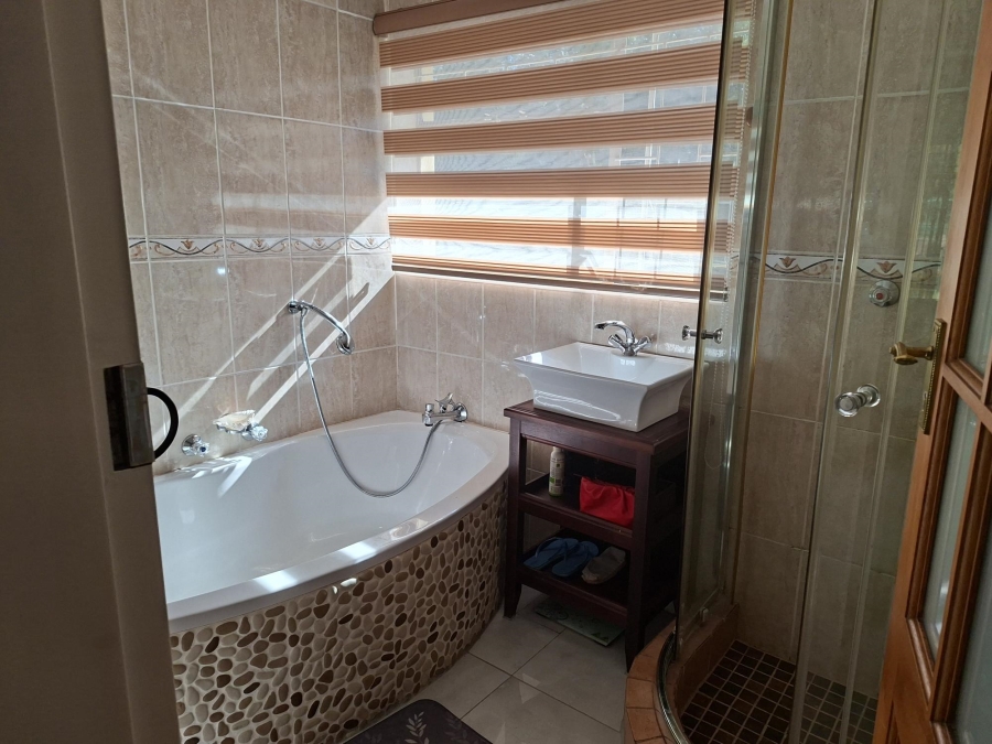 3 Bedroom Property for Sale in Wonderboom Gauteng