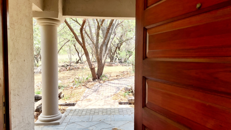 To Let 3 Bedroom Property for Rent in Leeuwfontein Gauteng
