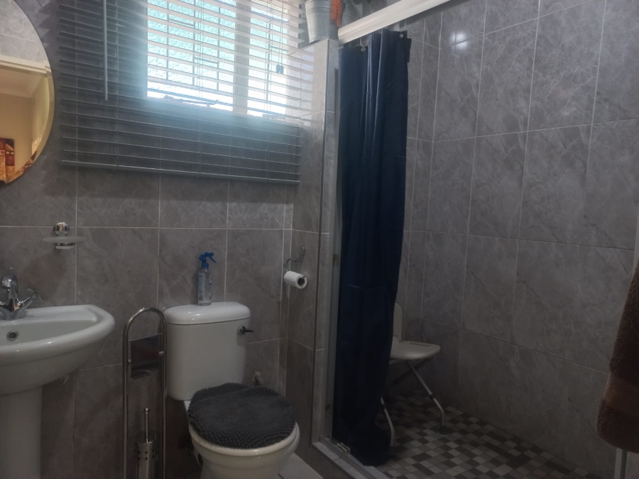 3 Bedroom Property for Sale in Rensburg Gauteng