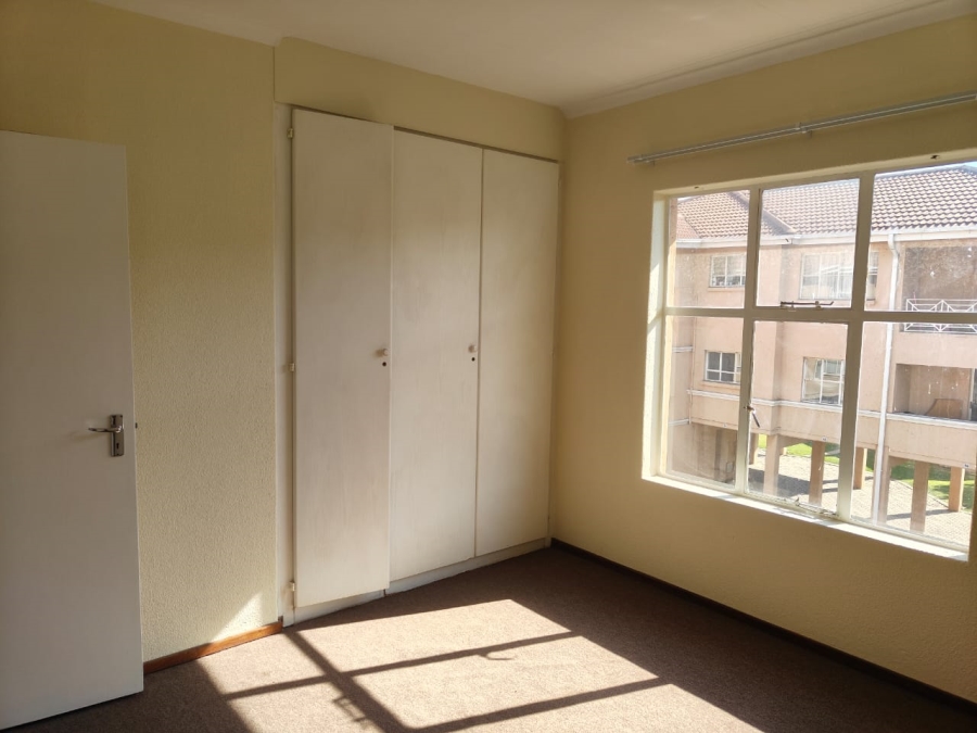 To Let 2 Bedroom Property for Rent in Three Rivers Proper Gauteng