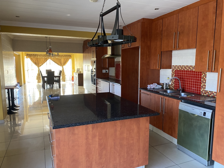 4 Bedroom Property for Sale in Parkrand Gauteng