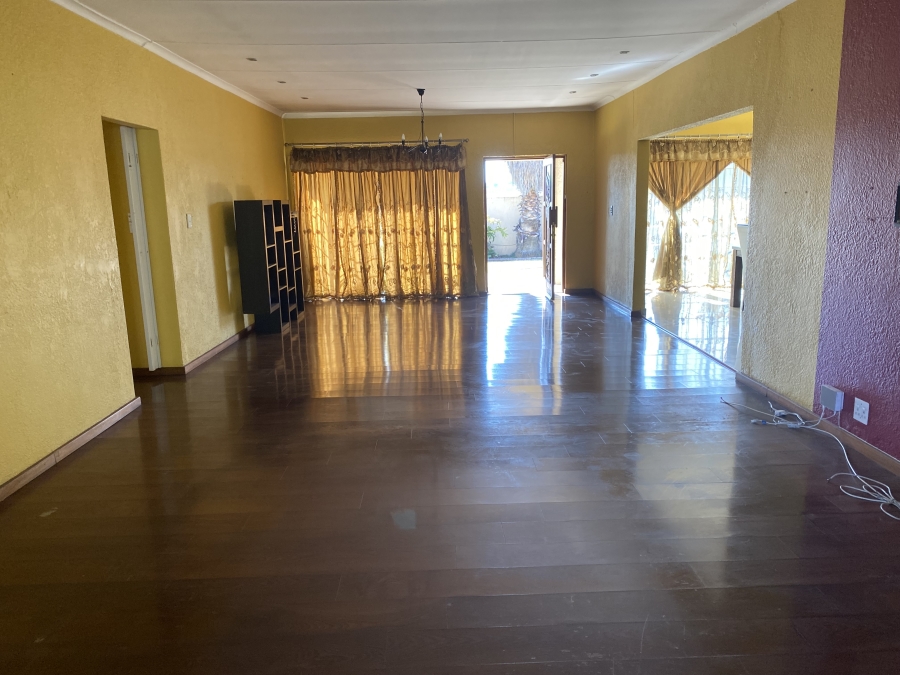 4 Bedroom Property for Sale in Parkrand Gauteng