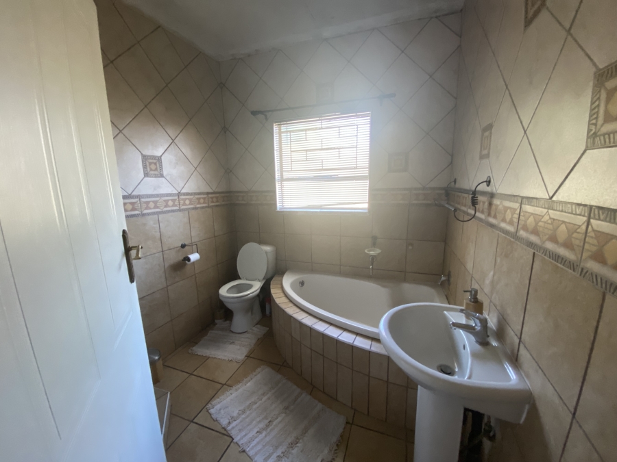 4 Bedroom Property for Sale in Parkrand Gauteng