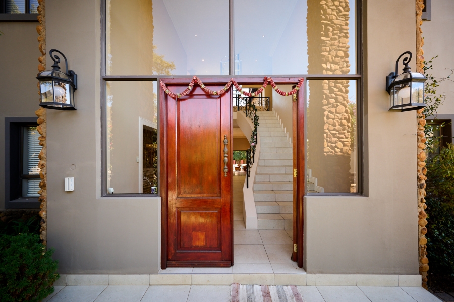 6 Bedroom Property for Sale in Carlswald North Estate Gauteng