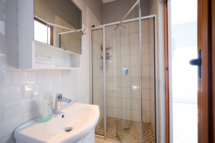 6 Bedroom Property for Sale in Carlswald North Estate Gauteng