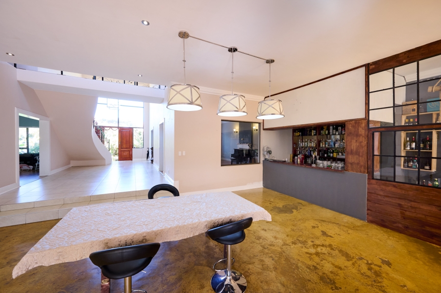 6 Bedroom Property for Sale in Carlswald North Estate Gauteng