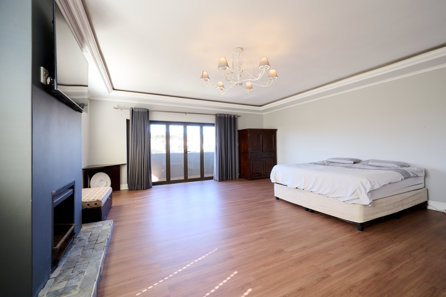 6 Bedroom Property for Sale in Carlswald North Estate Gauteng