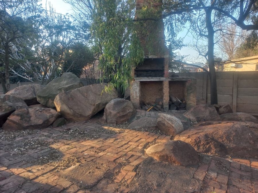 4 Bedroom Property for Sale in Rensburg Gauteng