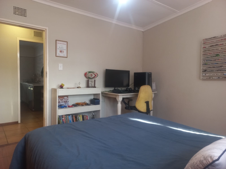 4 Bedroom Property for Sale in Rensburg Gauteng