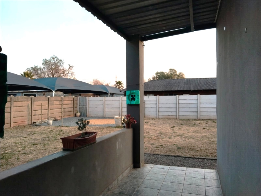 4 Bedroom Property for Sale in Rothdene Gauteng