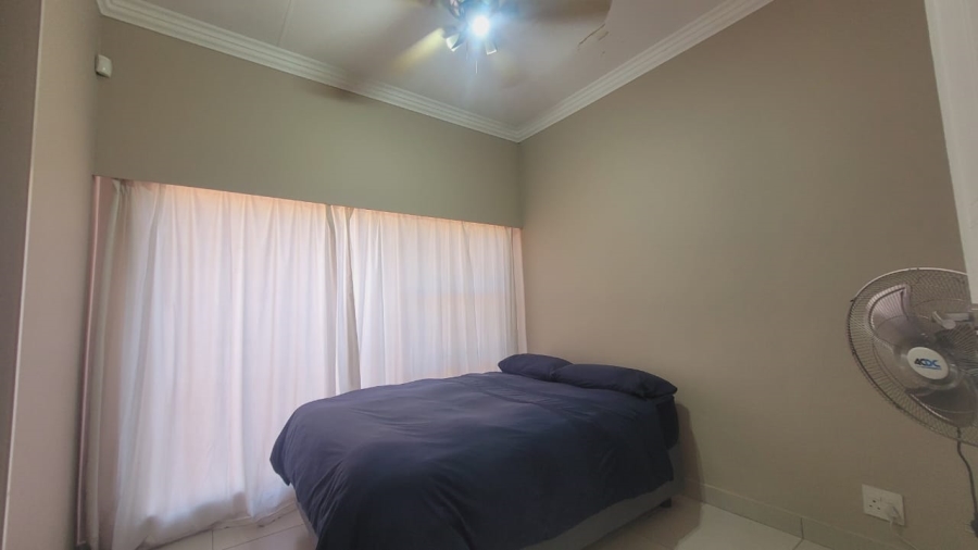 3 Bedroom Property for Sale in Mulbarton Gauteng