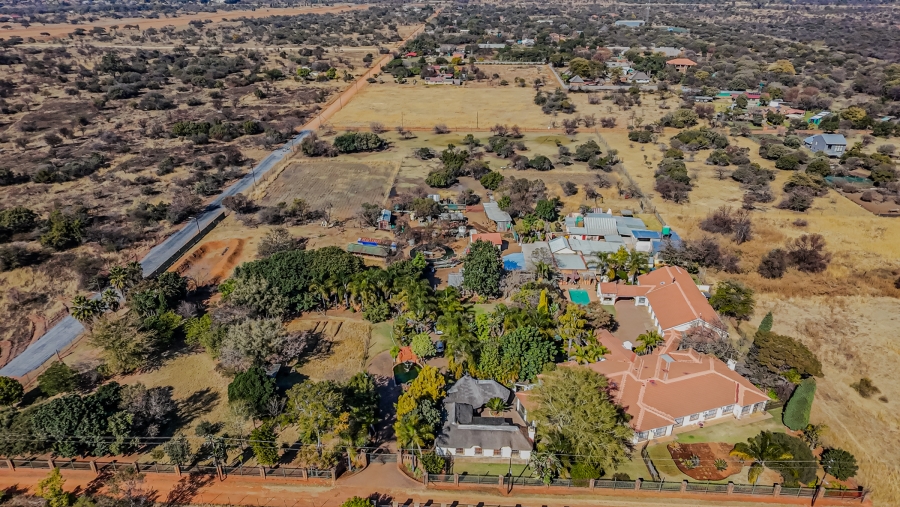 5 Bedroom Property for Sale in Amandasig Gauteng