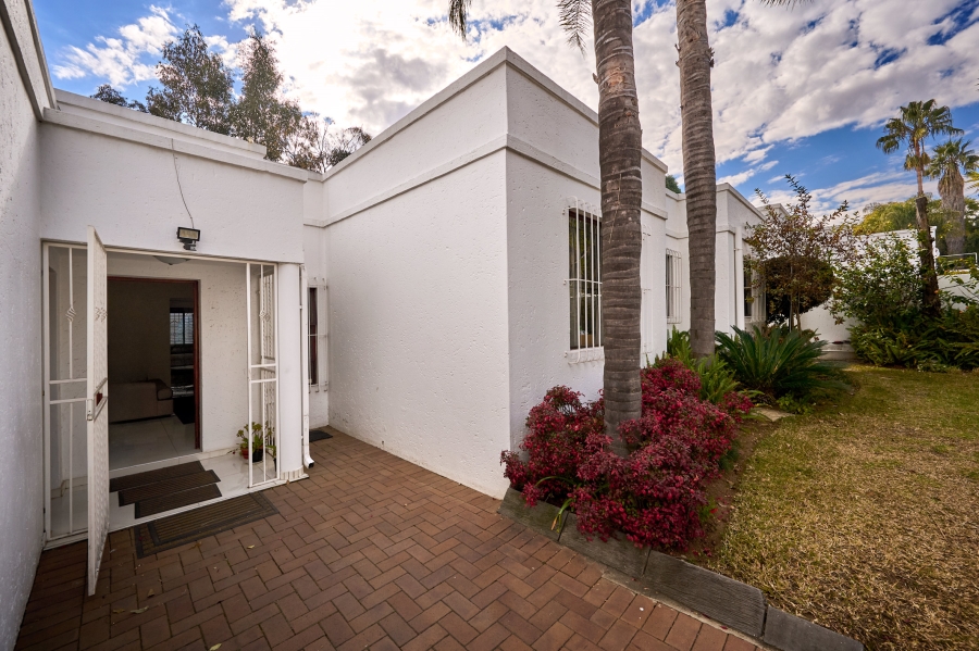 3 Bedroom Property for Sale in Sunninghill Gauteng